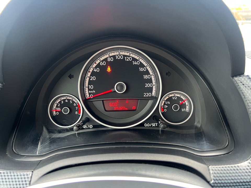 VW Up! 1,0 MPi 60 Move BMT 5d