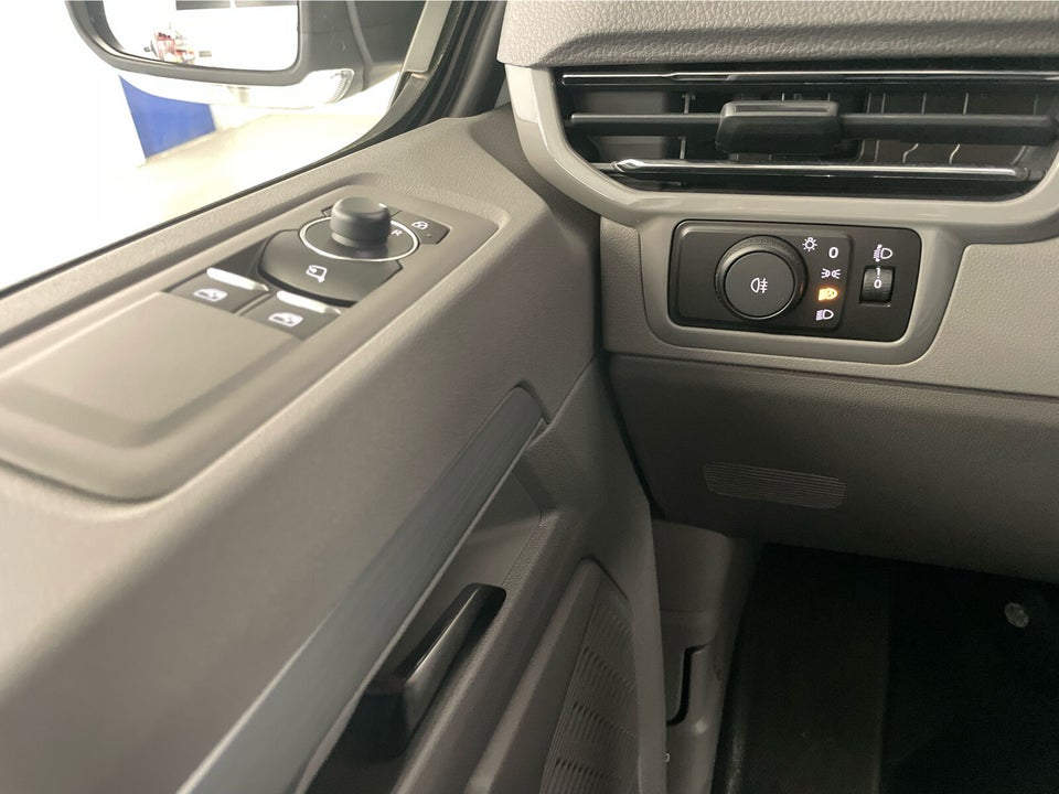 VW e-Transporter 64 Comfort Kassevogn SWB