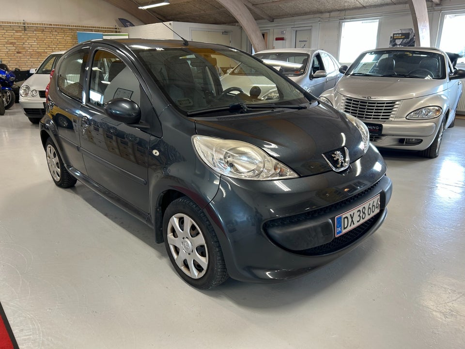 Peugeot 107 1,0 SD 5d