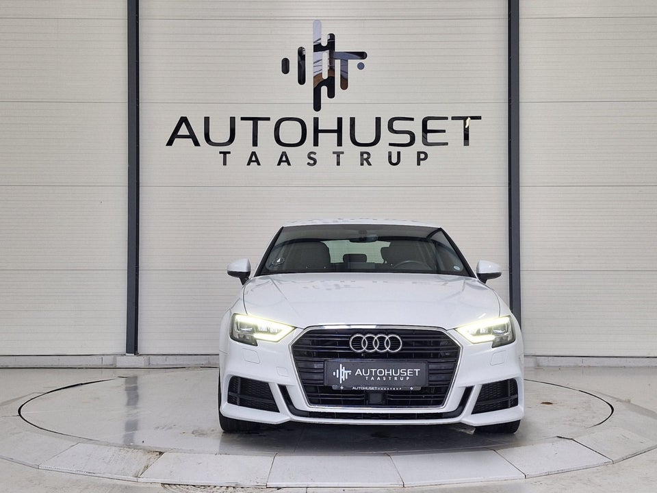 Audi A3 35 TFSi Sport Limited Sportback S-tr. 5d