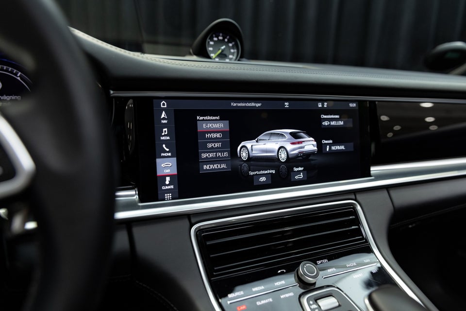 Porsche Panamera 4 2,9 E-Hybrid Sport Turismo PDK 5d