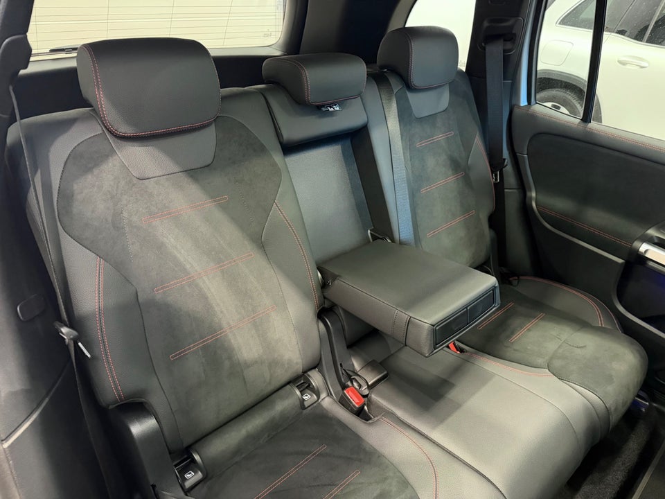 Mercedes EQB250+ AMG Line 5d