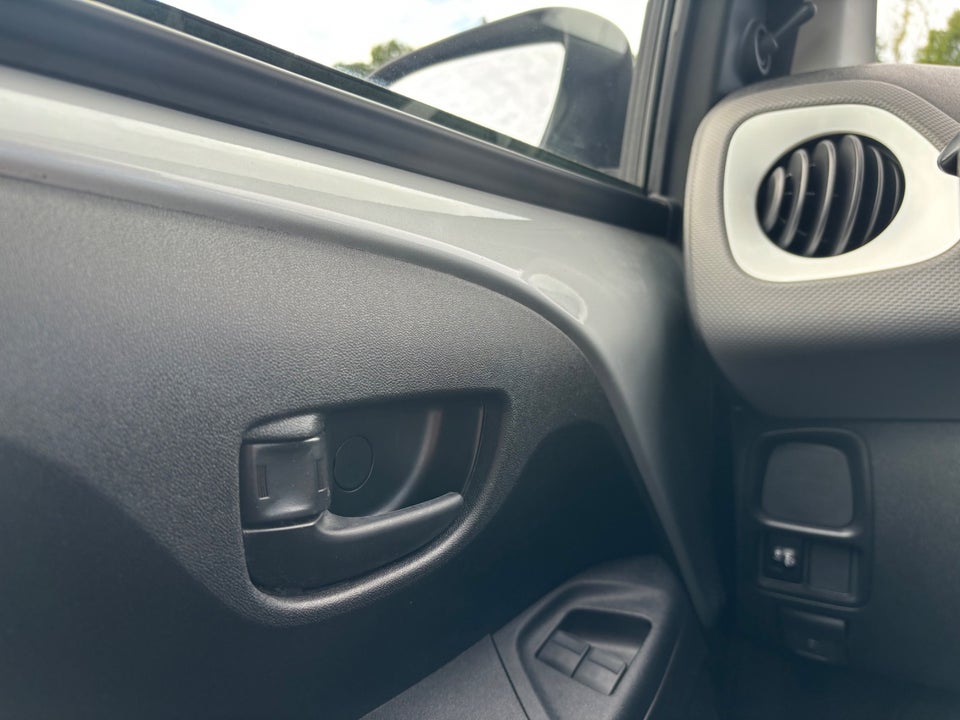 Citroën C1 1,0 VTi Live 3d