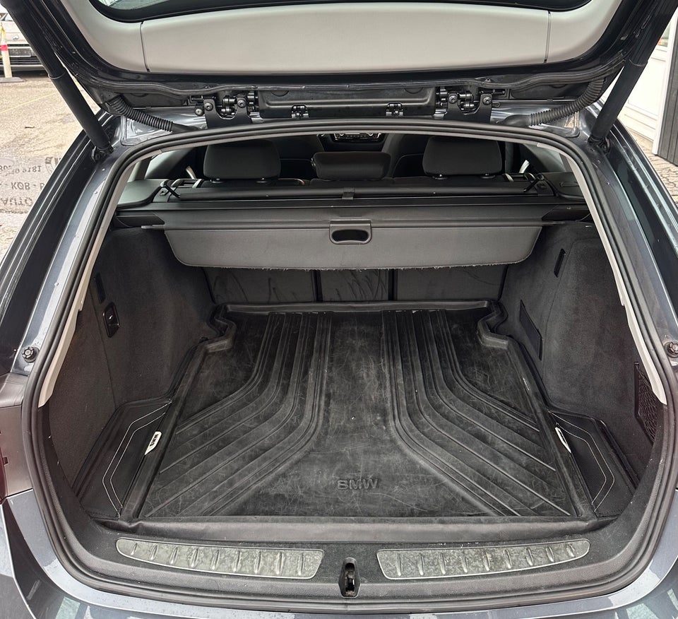 BMW 320d 2,0 Touring Luxury Line xDrive aut. 5d