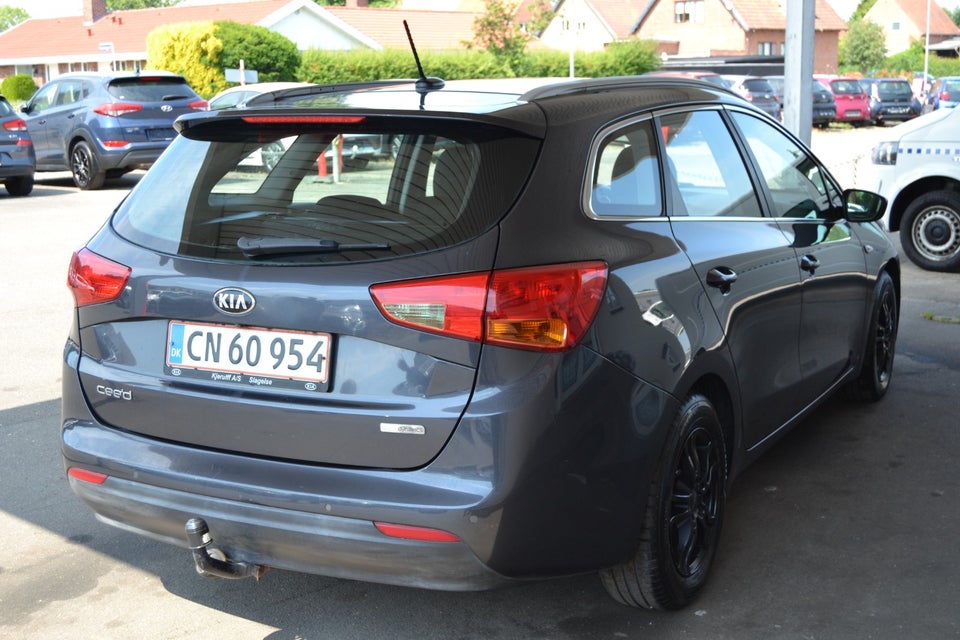 Kia Ceed 1,4 CVVT Family SW 5d
