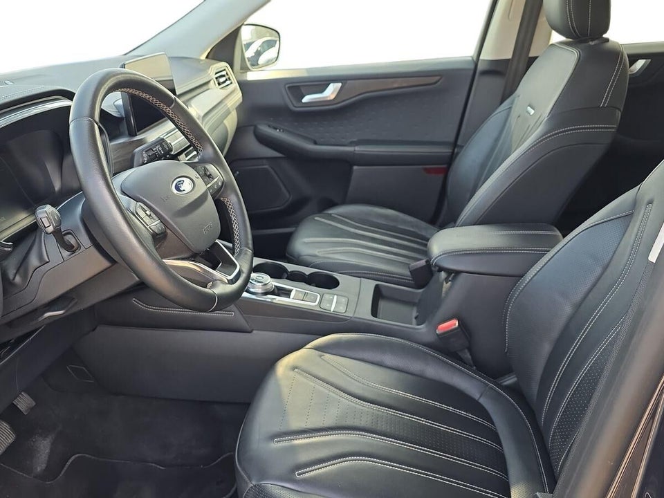 Ford Kuga 2,5 PHEV Vignale CVT 5d