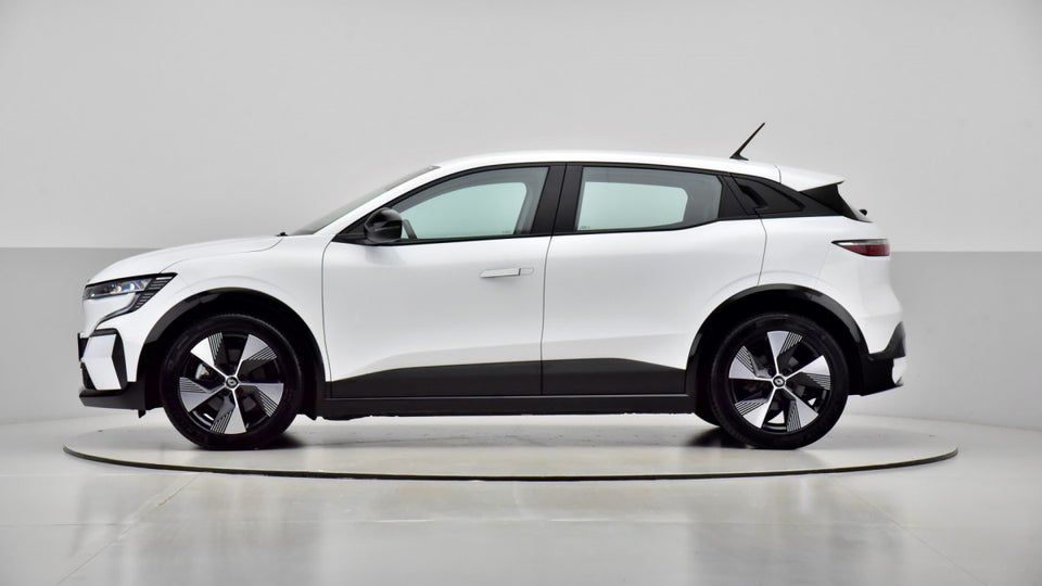 Renault Megane E-Tech 60 Equilibre 5d