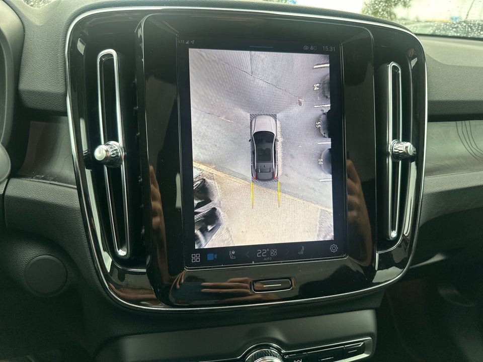 Volvo EC40 Extended Range Black Edition 5d