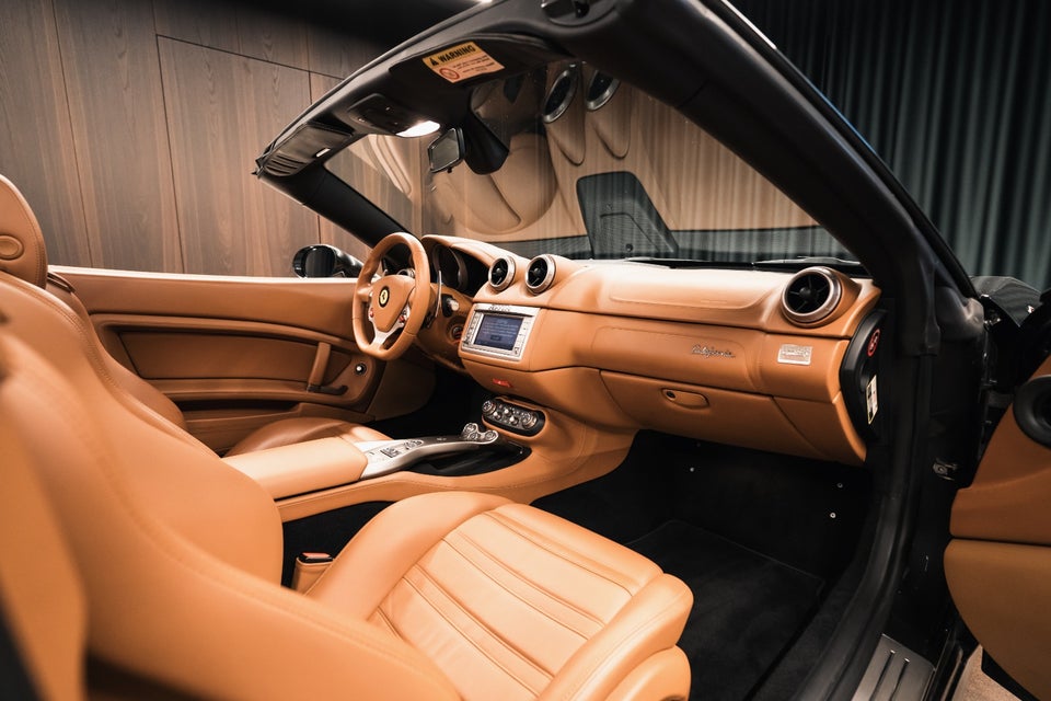 Ferrari California 4,3 F1 2d