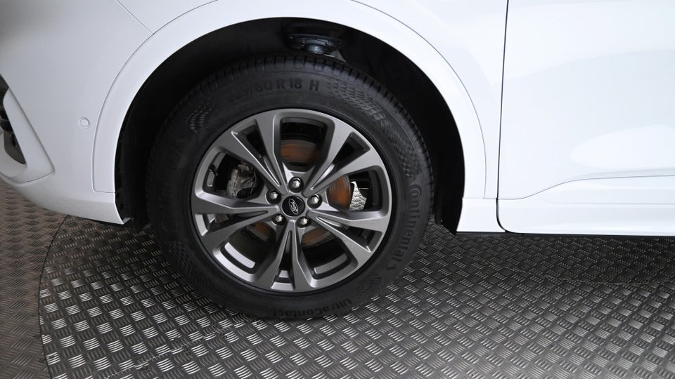 Ford Kuga 2,5 PHEV ST-Line X CVT 5d