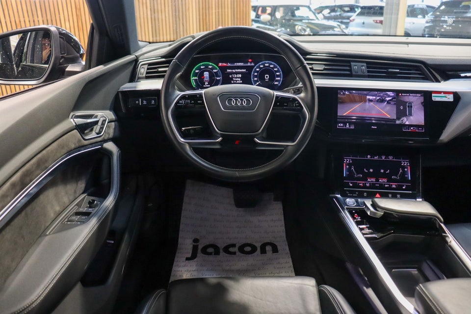 Audi e-tron 55 Advanced quattro 5d