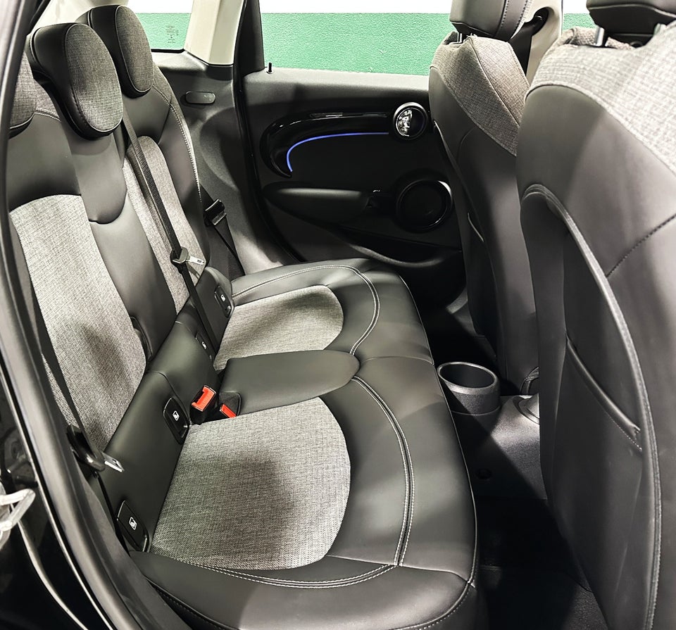 MINI Cooper 1,5 Experience aut. 5d