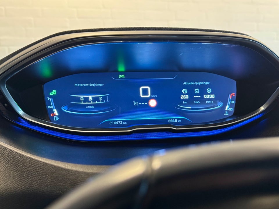 Peugeot 5008 1,6 BlueHDi 120 Allure 7prs 5d