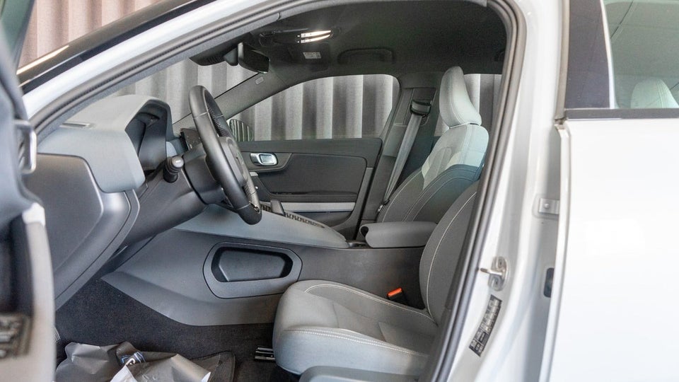 Polestar 2 Long Range AWD 5d