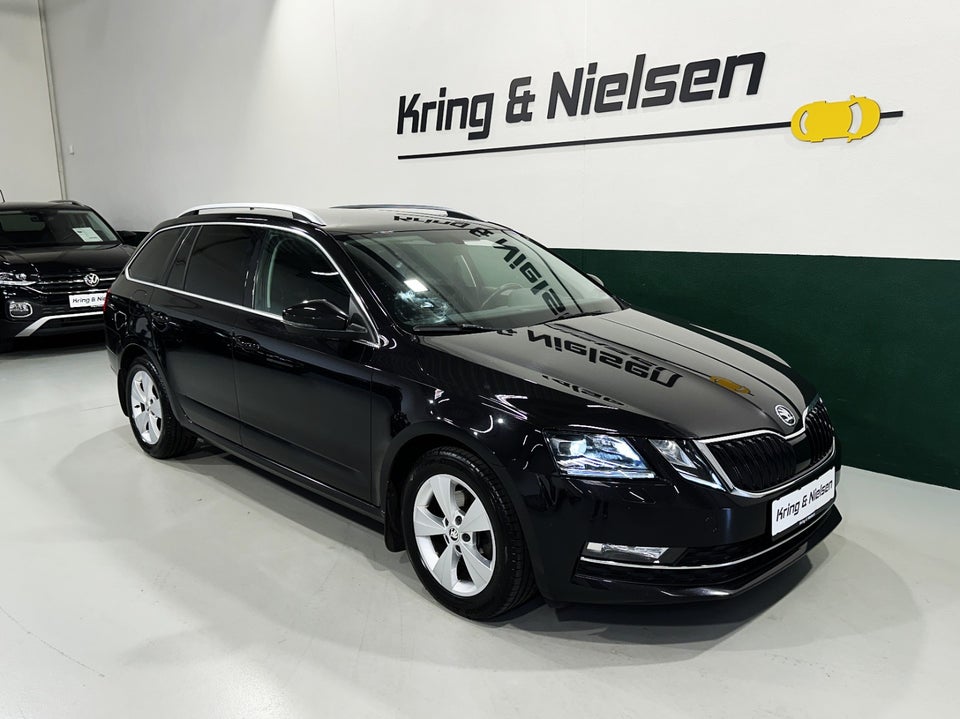 Skoda Octavia 2,0 TDi 150 Celebration Combi DSG 5d