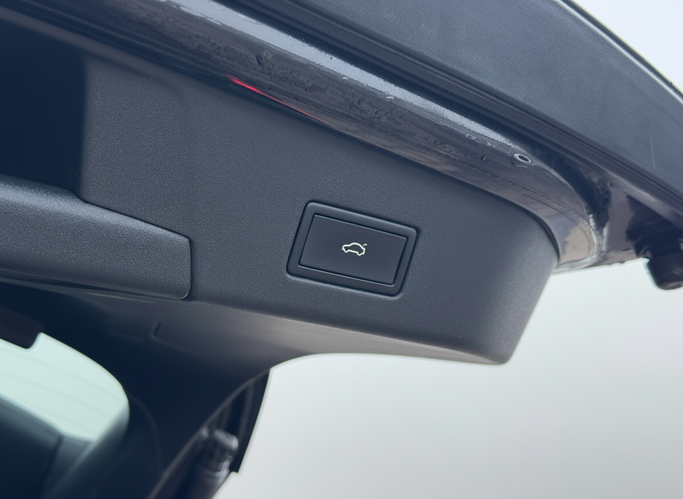 VW ID.4 77 Pro Performance Tech 5d