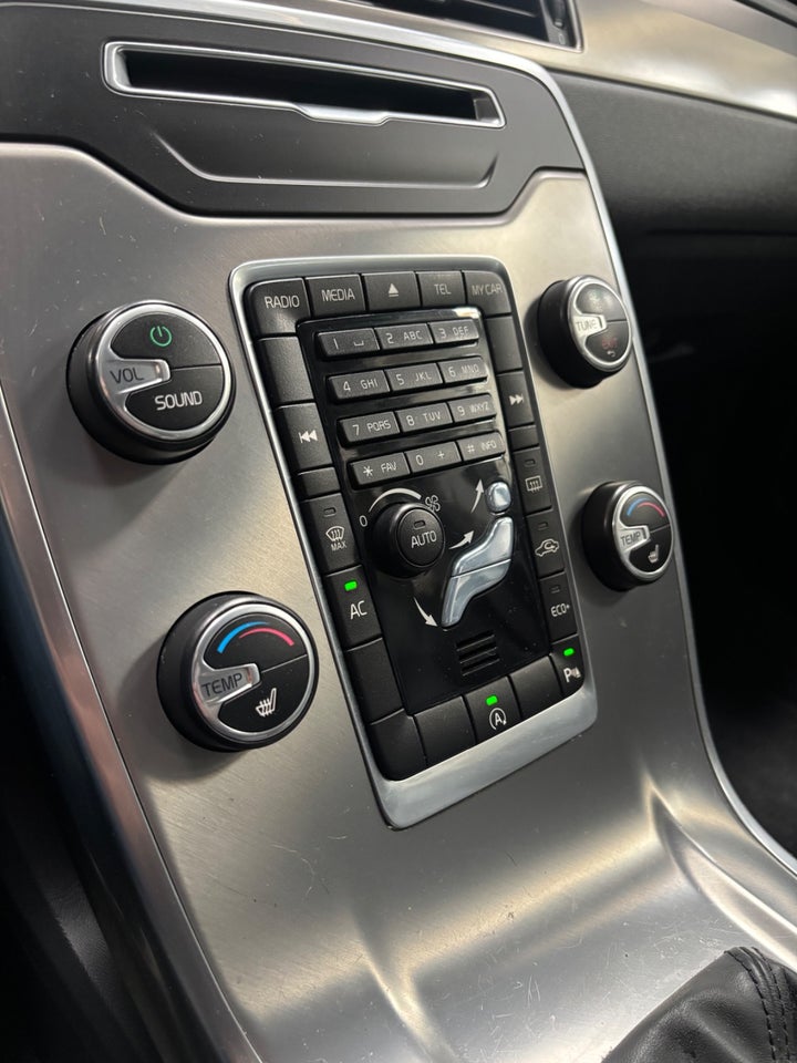 Volvo V70 2,0 D4 181 Momentum aut. 5d