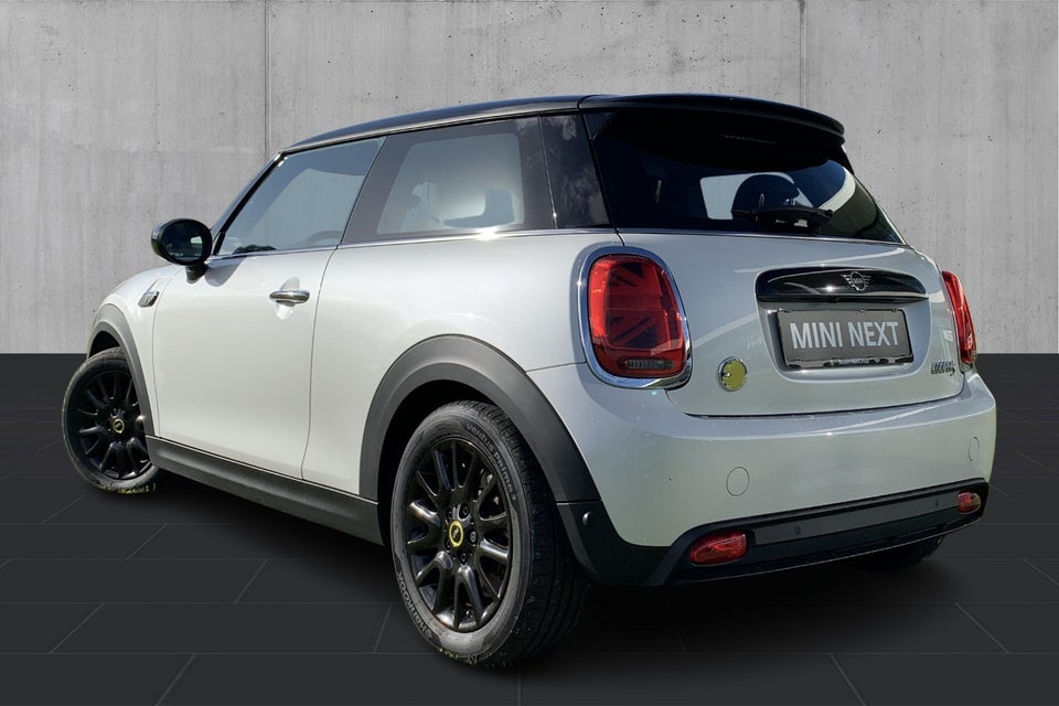 MINI Cooper SE Classic Trim 3d