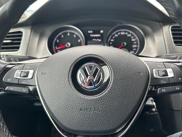 VW Golf VII 1,4 TSi 122 Comfortline BMT 5d