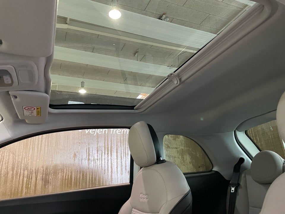 Fiat 500e 42 la Prima 3d