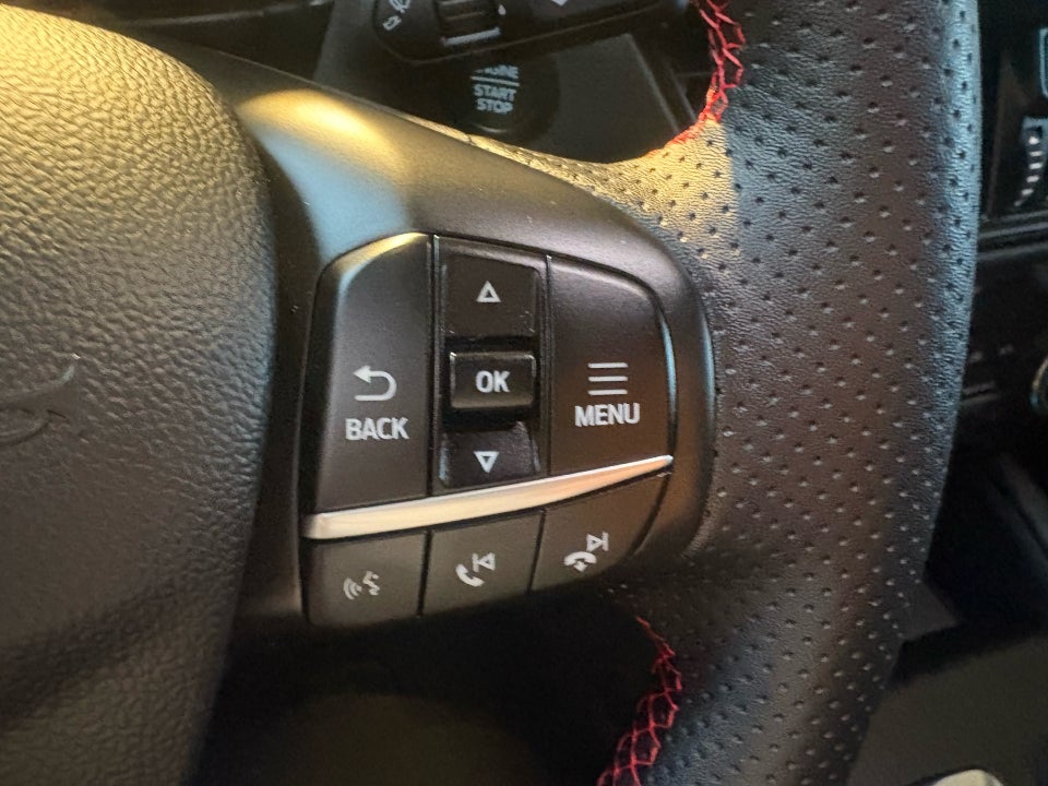 Ford Kuga 2,5 PHEV ST-Line X CVT 5d