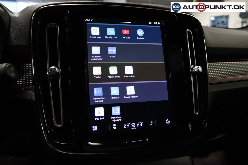 Volvo XC40 P6 ReCharge Pro 5d