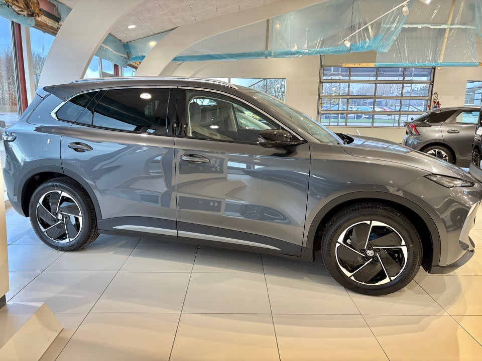 MG MGS5 64 Luxury 5d