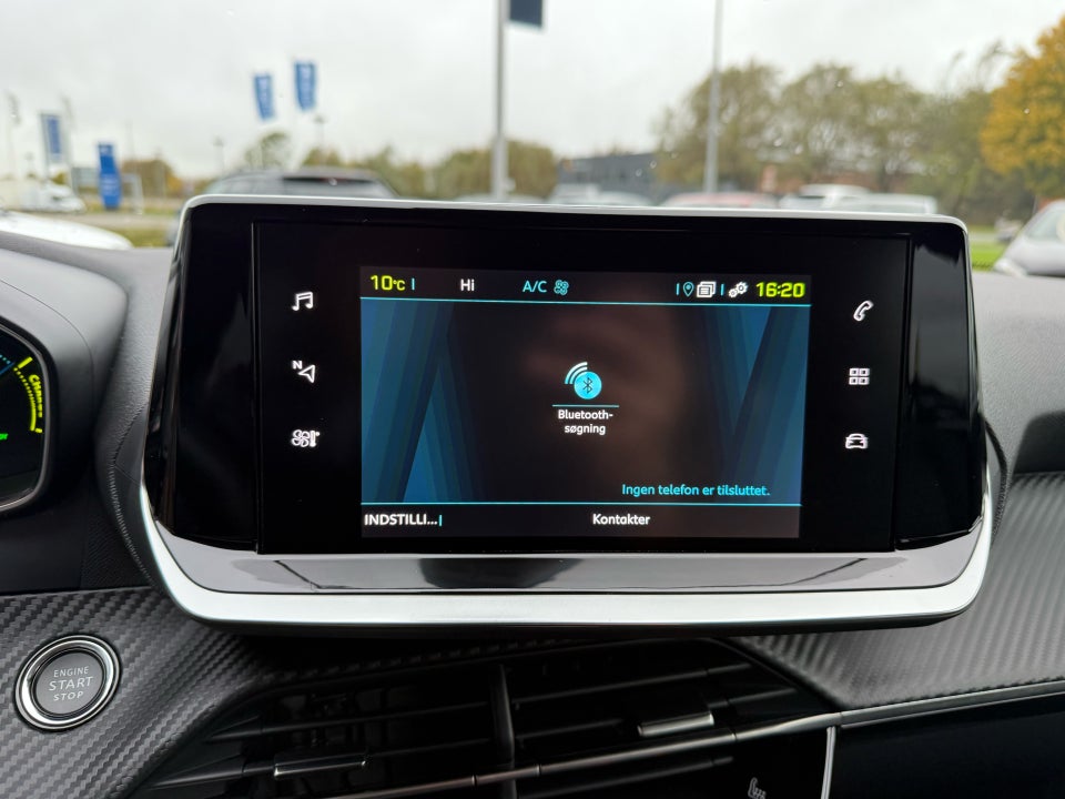 Peugeot e-208 50 Allure 5d