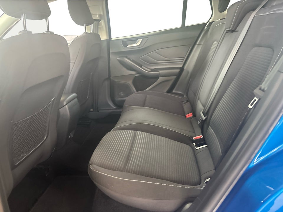 Ford Focus 1,0 EcoBoost Active stc. 5d