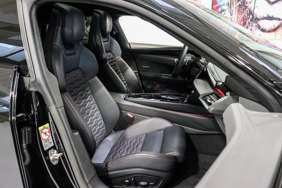 Audi e-tron GT quattro 4d