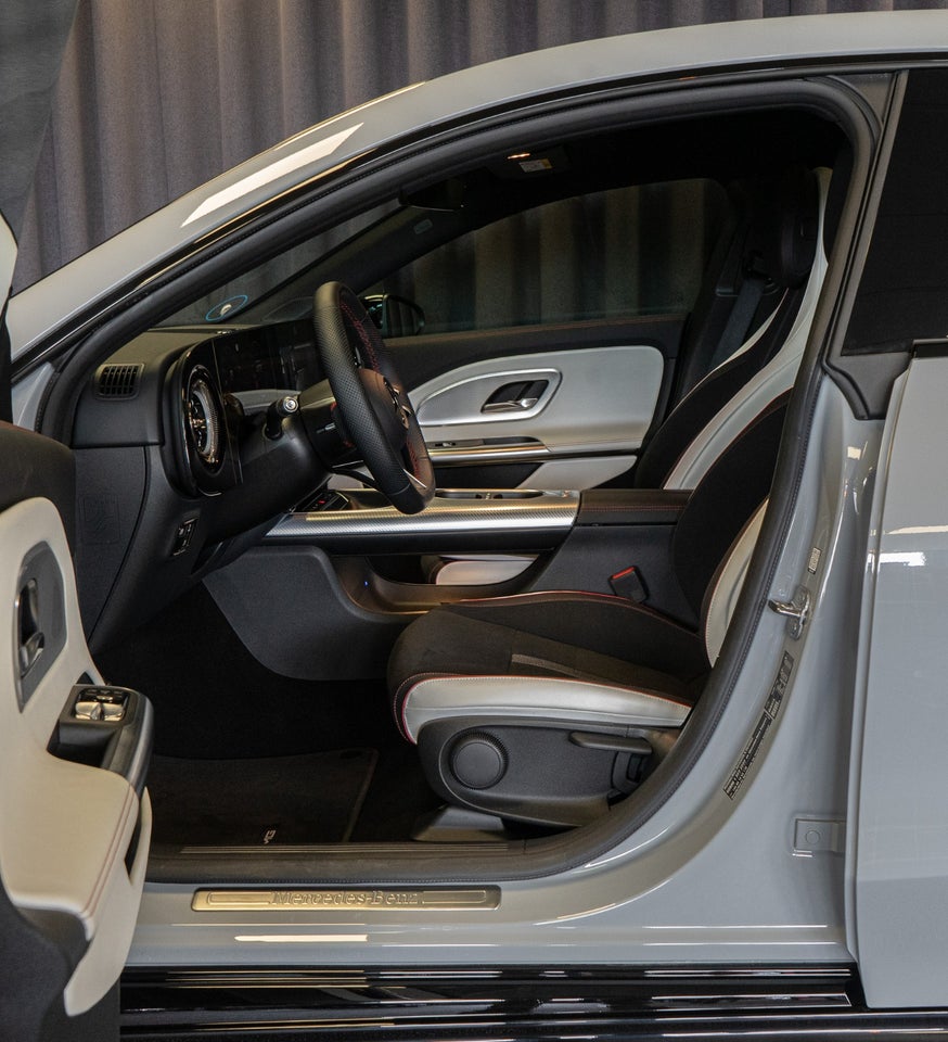 Mercedes CLA250+ EQ AMG Advance Plus 4d
