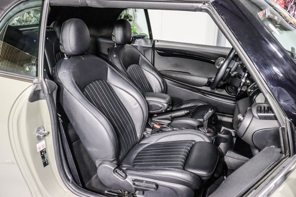 MINI Cooper S 2,0 JC Works Cabriolet aut. 2d