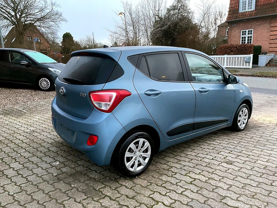 Hyundai i10 1,0 EM-Edition Eco 5d
