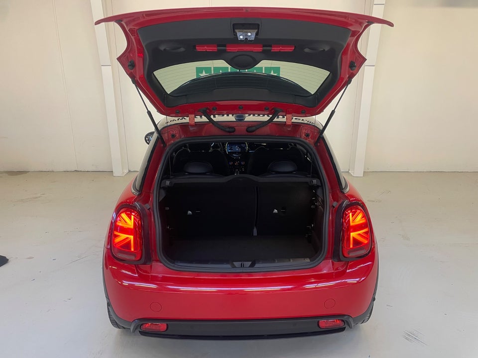 MINI Cooper SE Classic Trim 3d