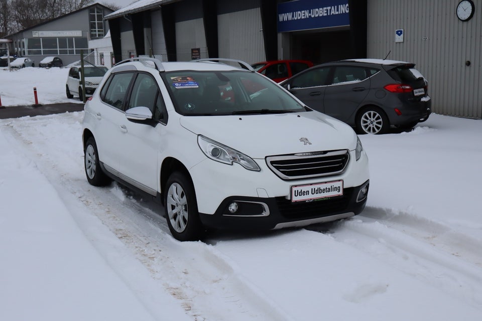 Peugeot 2008 1,2 VTi 82 Allure 5d