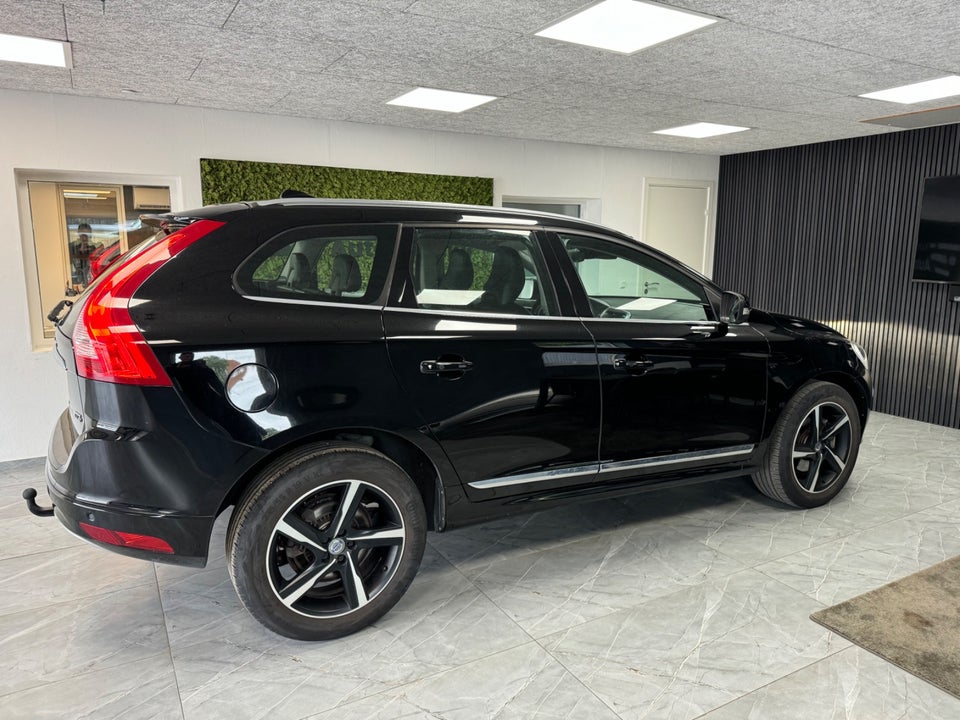 Volvo XC60 2,0 D3 150 Summum aut. 5d