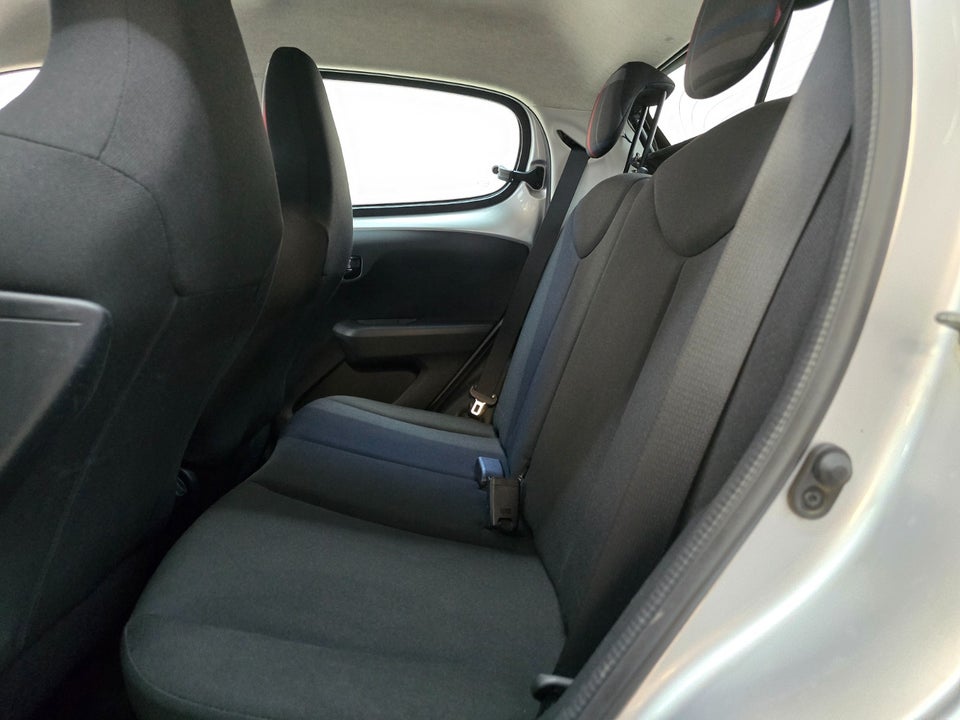 Peugeot 108 1,0 VTi 69 Active ESG 5d