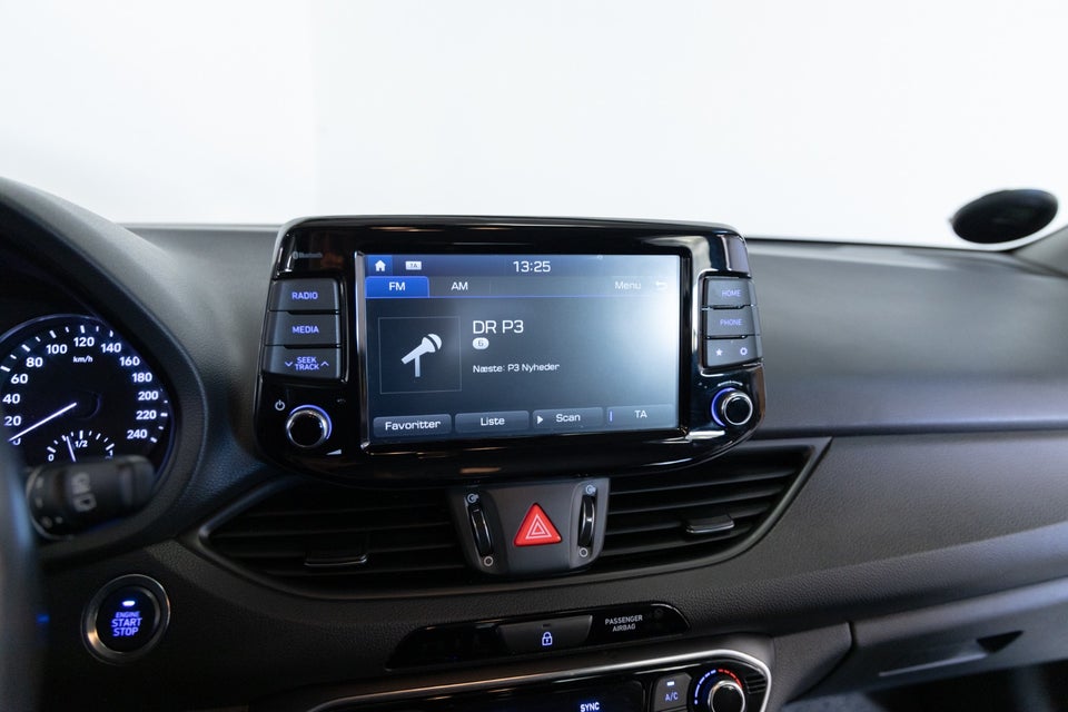 Hyundai i30 1,4 T-GDi Trend DCT 5d