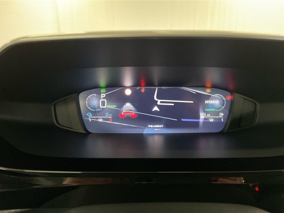 Peugeot 308 1,6 Hybrid First Selection EAT8 5d