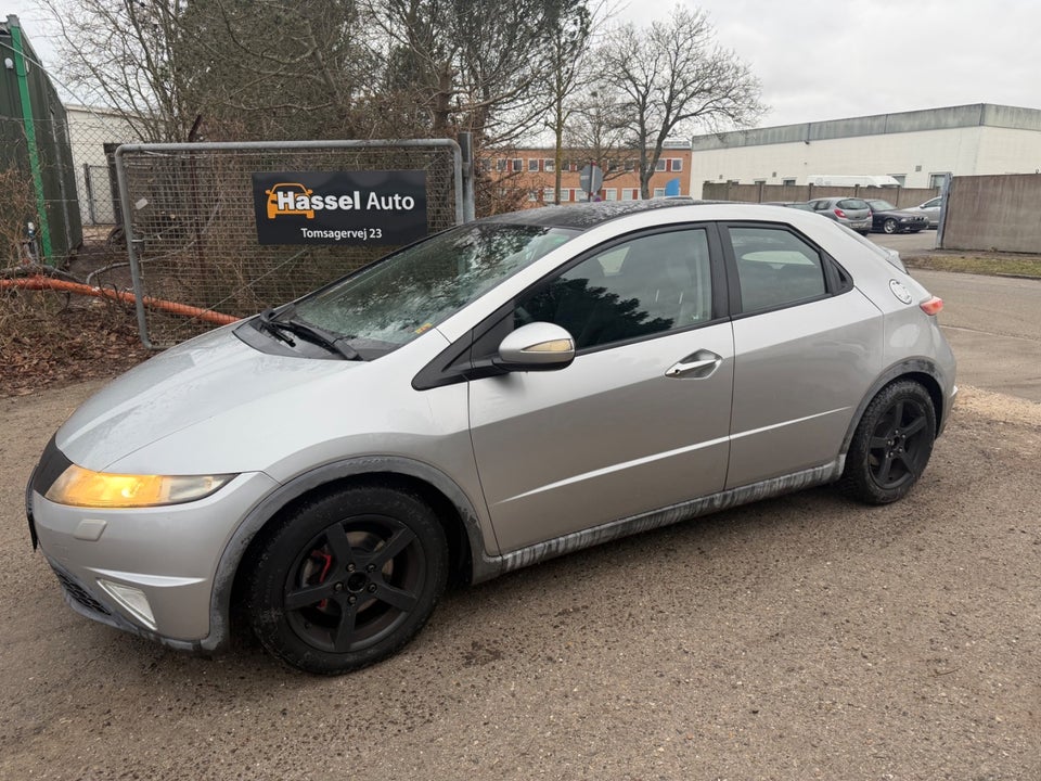 Honda Civic 1,8 Sport 5d