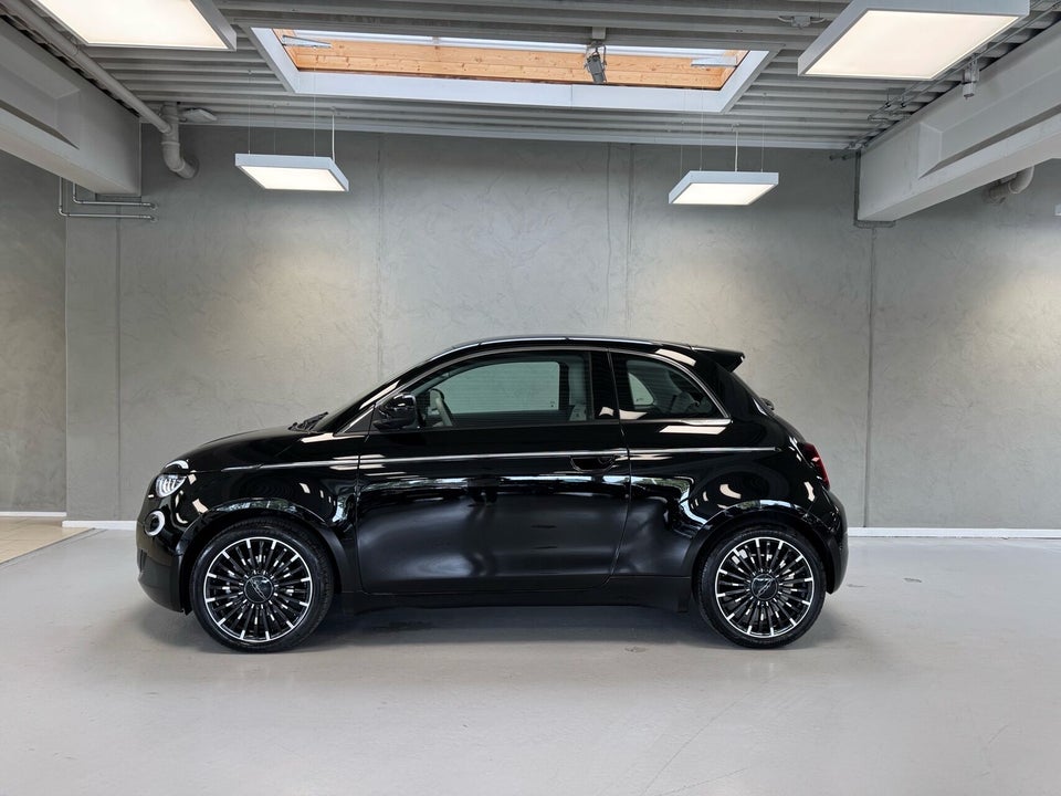 Fiat 500e 42 la Prima by Bocelli 3d