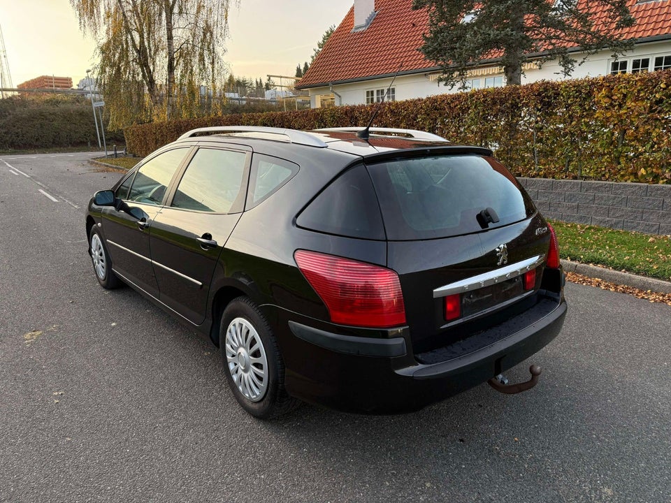 Peugeot 407 1,8 SR stc. 5d