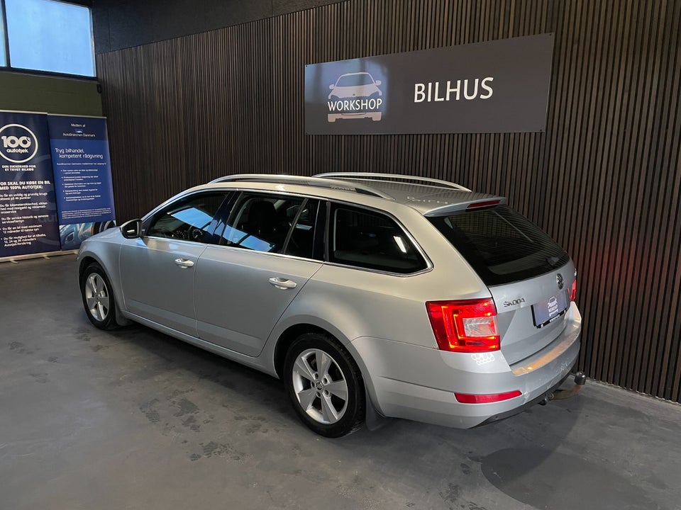 Skoda Octavia 2,0 TDi 150 Ambition Combi 5d