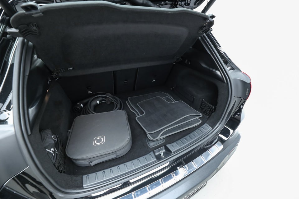 Mercedes EQA250+ AMG Advance 5d