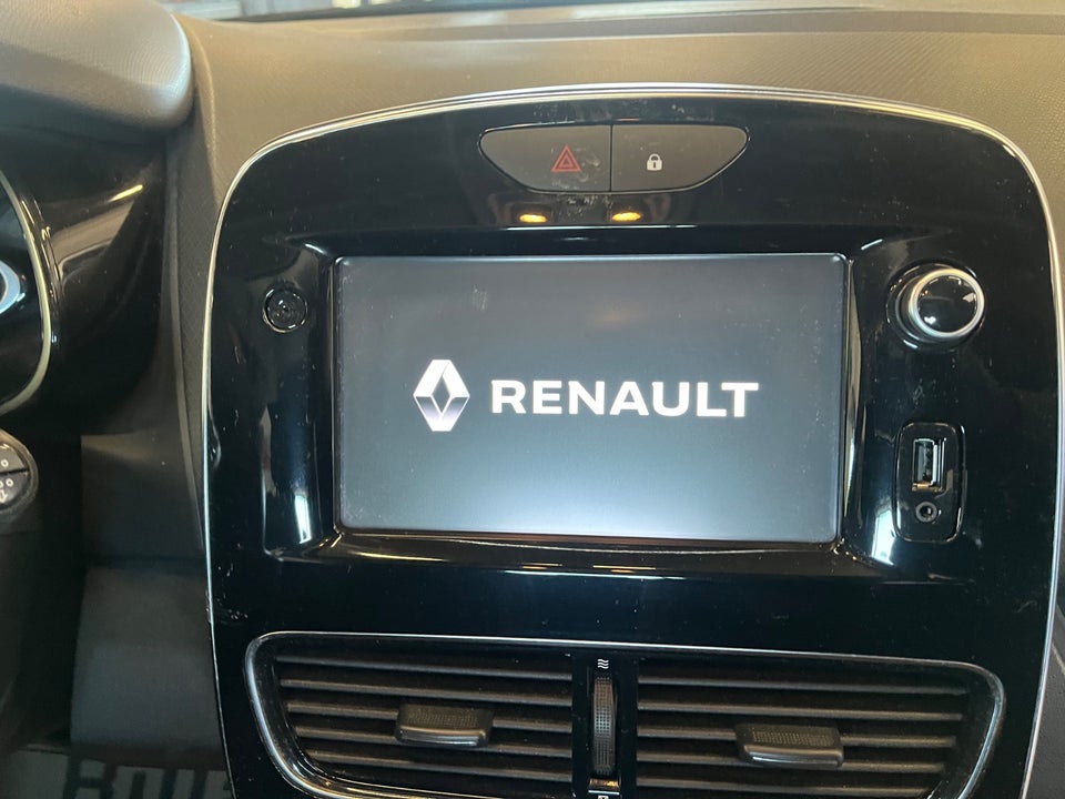 Renault Clio IV 0,9 TCe 90 Zen 5d