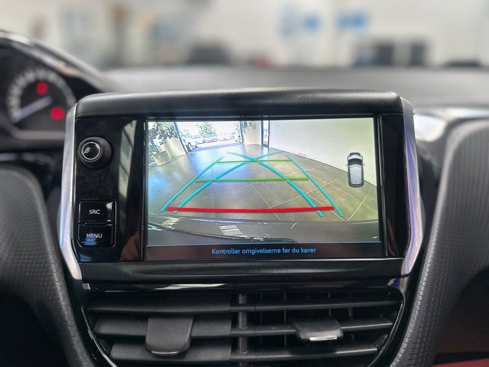 Peugeot 208 1,6 BlueHDi 100 Allure Sky 5d