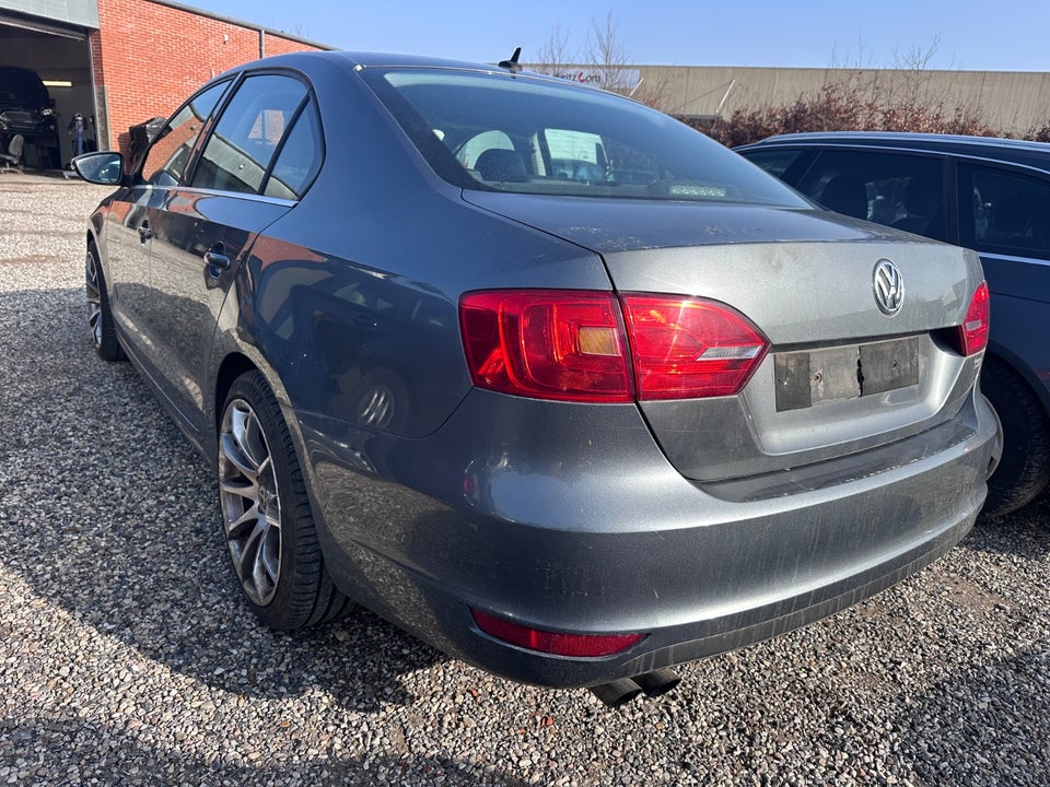 VW Jetta 1,4 TSi 122 Comfortline BMT 4d