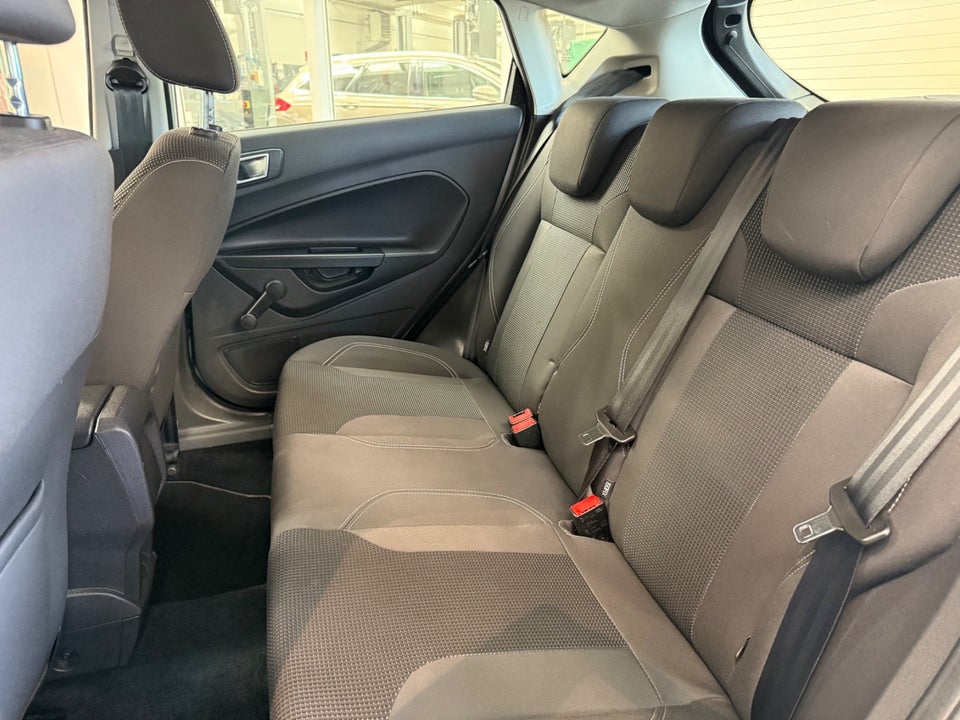 Ford Fiesta 1,0 EcoBoost Titanium 5d