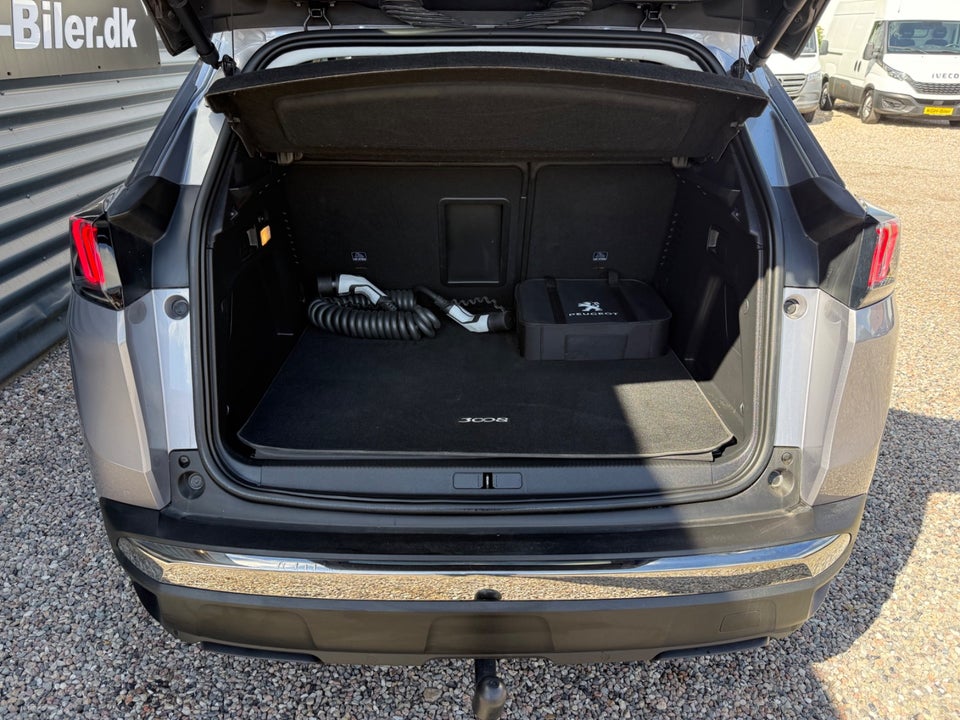 Peugeot 3008 1,6 Hybrid Allure Pack EAT8 5d