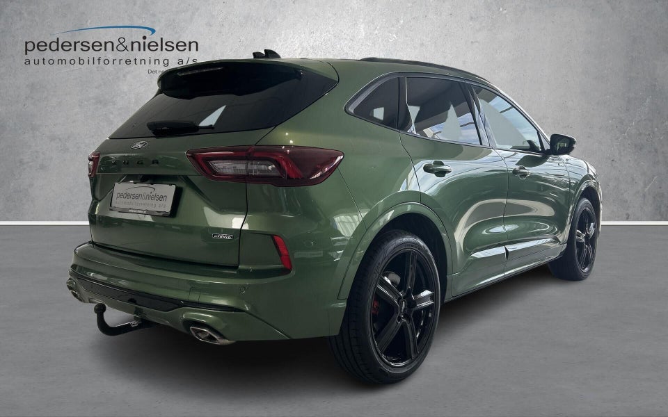 Ford Kuga 2,5 HEV ST-Line X CVT 5d